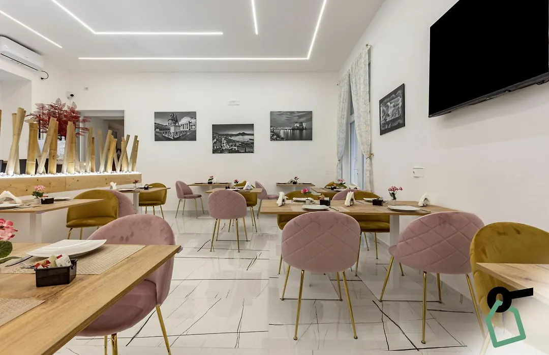 Hotiday Room Collection - Napoli Sant'Arcangelo-1